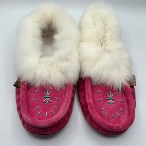 Laurentian Chief Pink Suede Rabbit Fur Beaded Moccasin Slippers Womens Canada